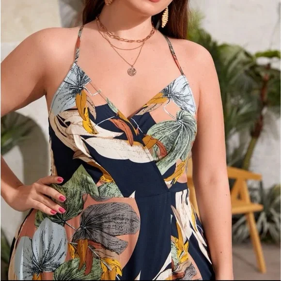 Boho Plus Size Cottagecore Floral Print Slit Backless Maxi Dress - Picture 5 of 5